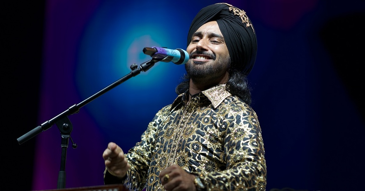 Satinder Sartaaj news and interviews